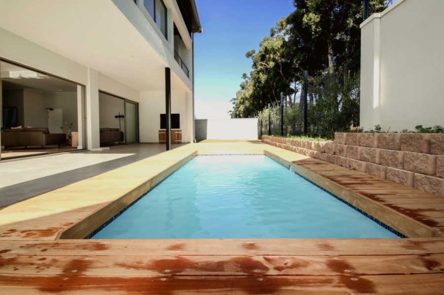 4 Bedroom Property for Sale in Parel Vallei Western Cape